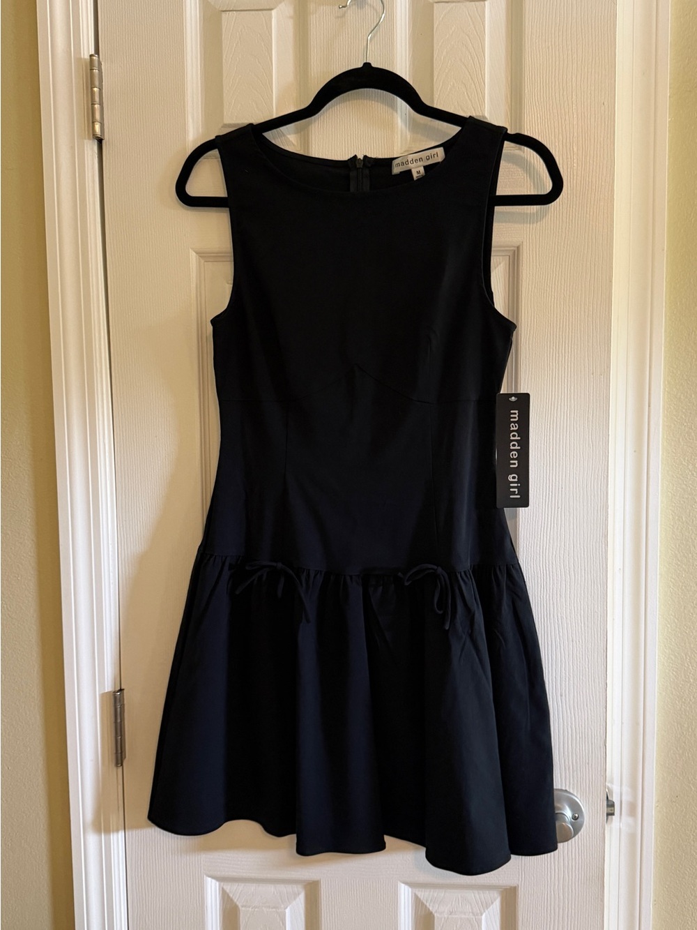 Madden Girl Black Sleeveless Drop-Waist Mini Dress